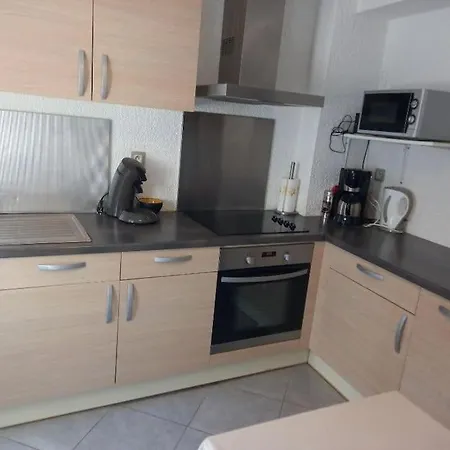 Maison à 50 M De La Casa vacanze *