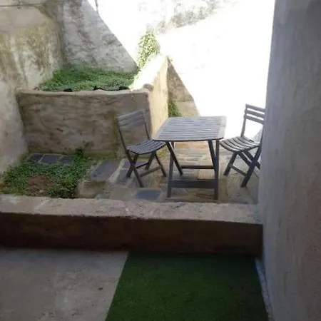Maison A 50 M De La Holiday home *